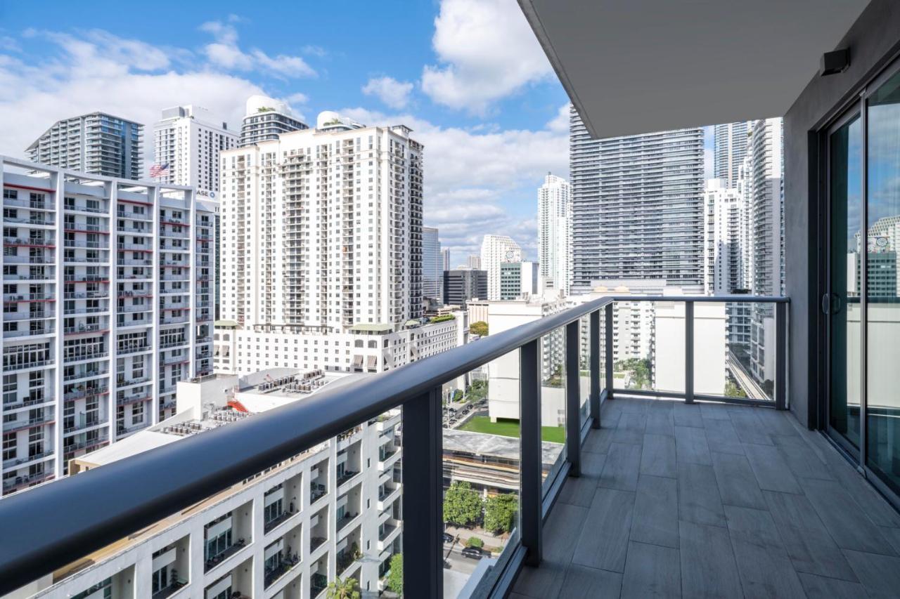 Atwell Suites Miami Brickell By Ihg Екстериор снимка