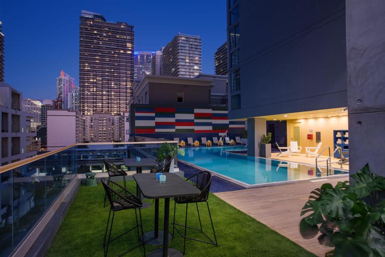 Atwell Suites Miami Brickell By Ihg Екстериор снимка