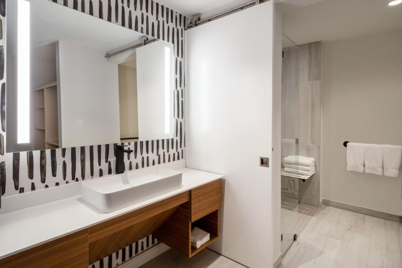 Atwell Suites Miami Brickell By Ihg Екстериор снимка