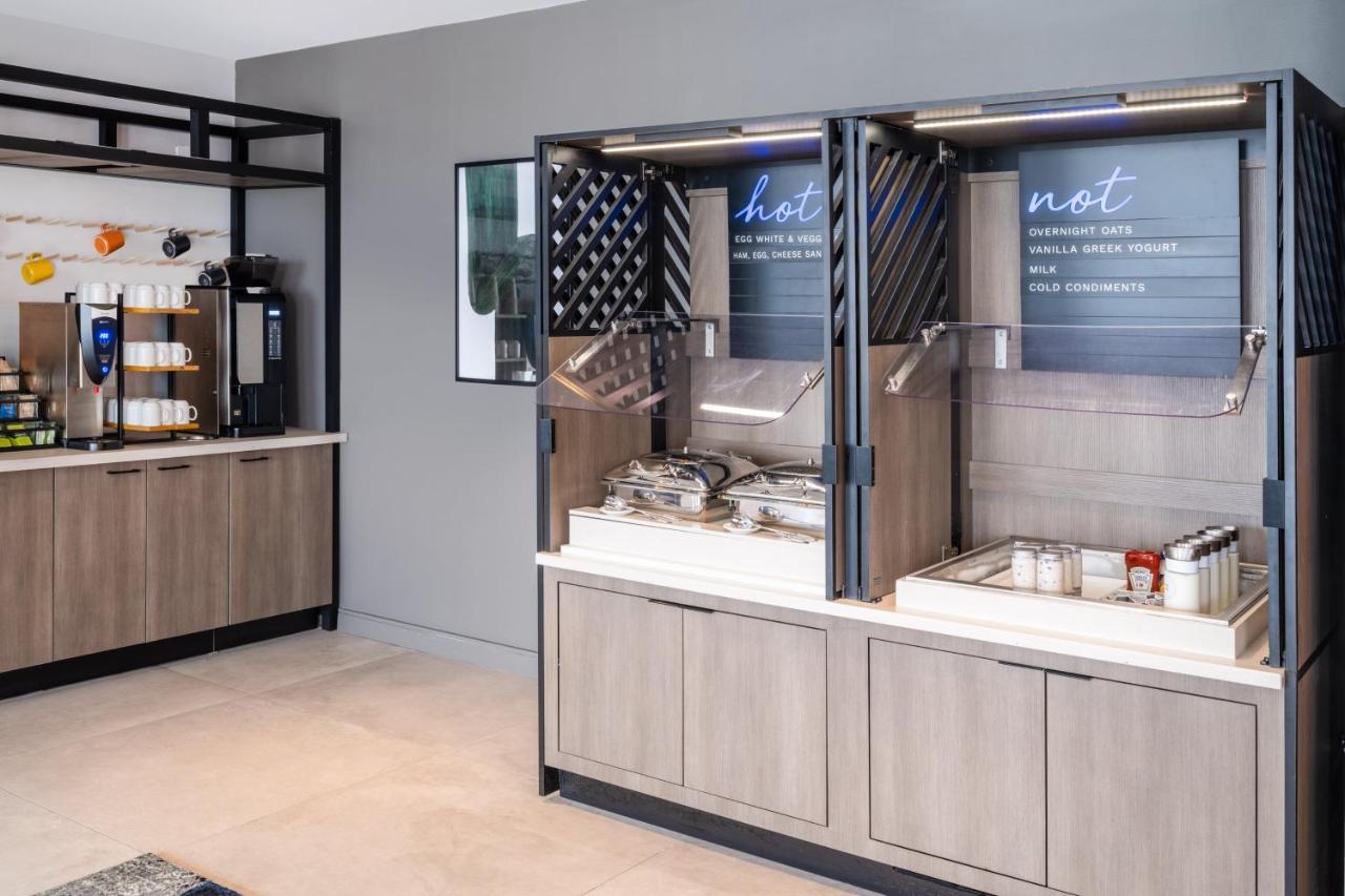 Atwell Suites Miami Brickell By Ihg Екстериор снимка