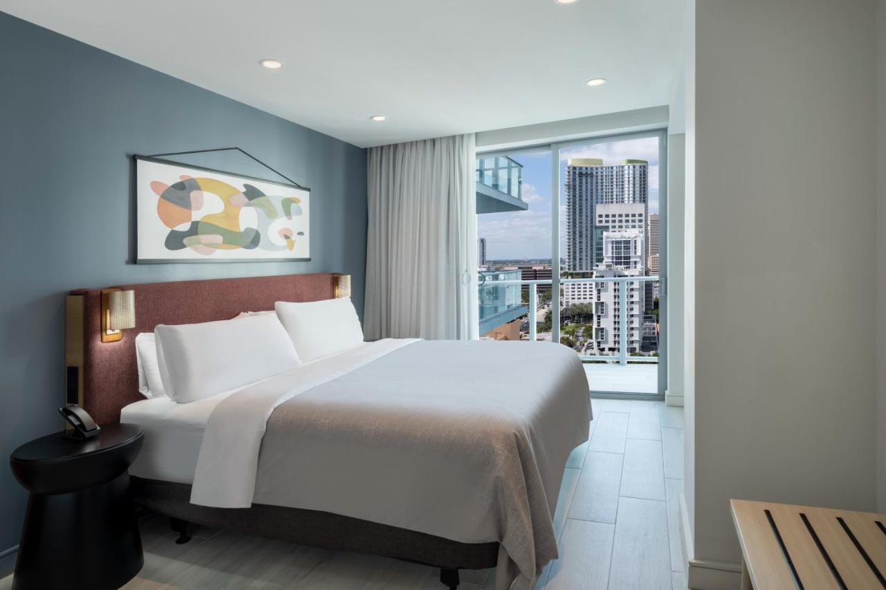 Atwell Suites Miami Brickell By Ihg Екстериор снимка